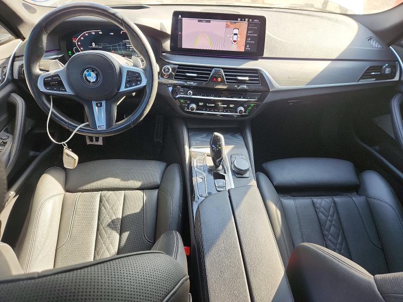 46286546 :رقم المزاد ، WBA53BH0XMWX24811 vin ، 2021 Bmw 530 مزاد بيع