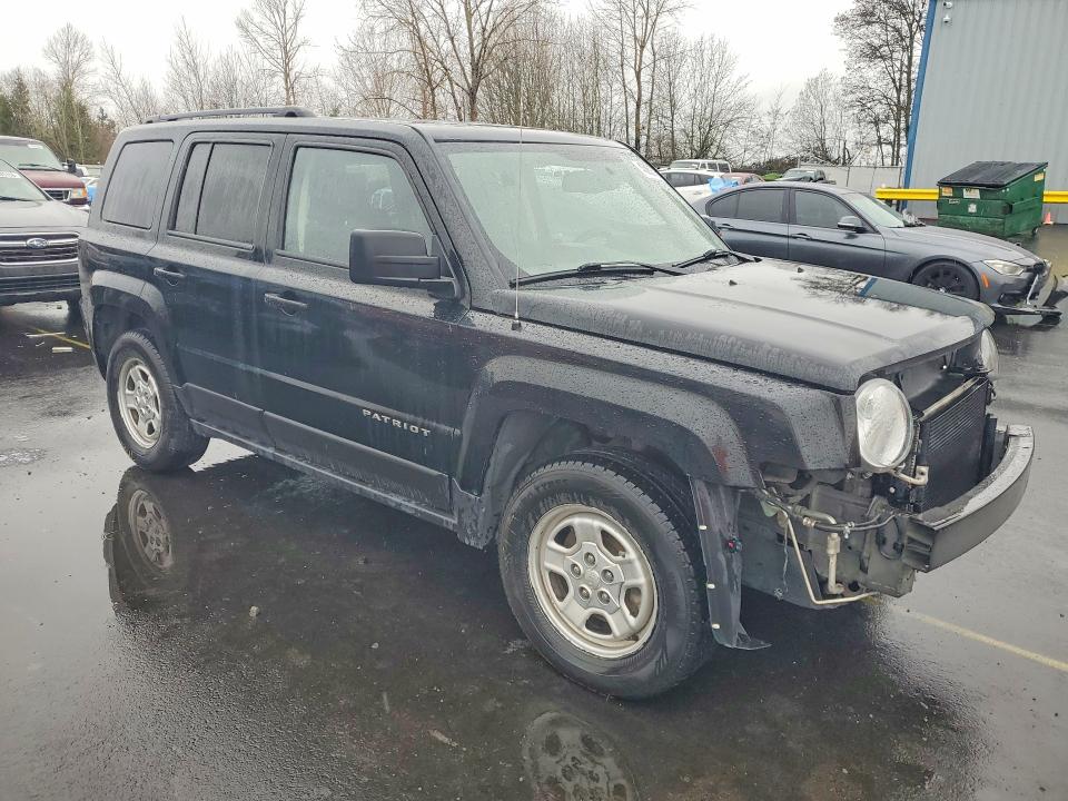 45862706 :رقم المزاد ، 1C4NJPBA2HD137690 vin ، 2017 Jeep Patriot مزاد بيع