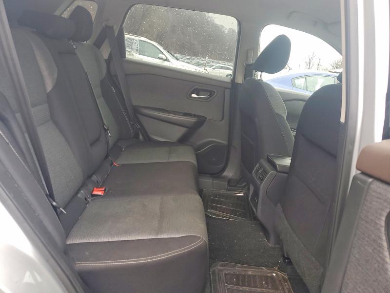 46209746 :رقم المزاد ، 5N1BT3BB3NC682888 vin ، 2022 Nissan Rogue مزاد بيع
