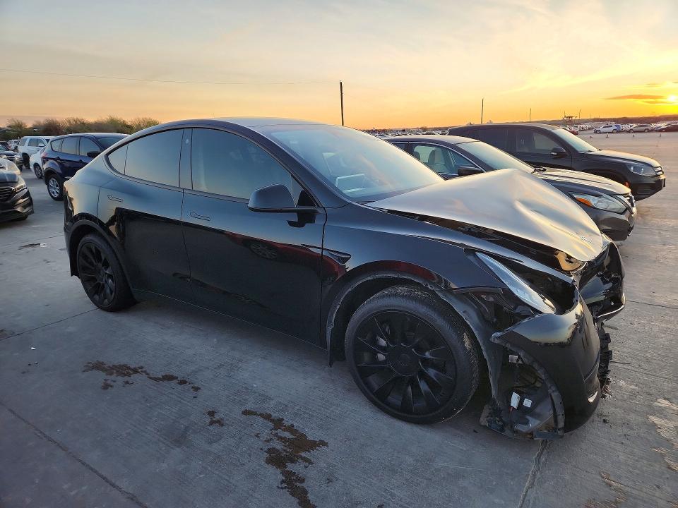 Продажа на аукционе авто 2023 Tesla Model Y, vin: 7SAYGDEE9PA094059, номер лота: 46488076