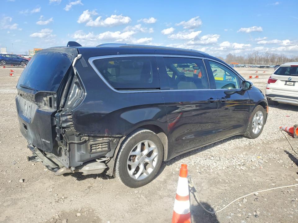 Продажа на аукционе авто 2020 Chrysler Pacifica, vin: 2C4RC1GG0LR127848, номер лота: 45950376