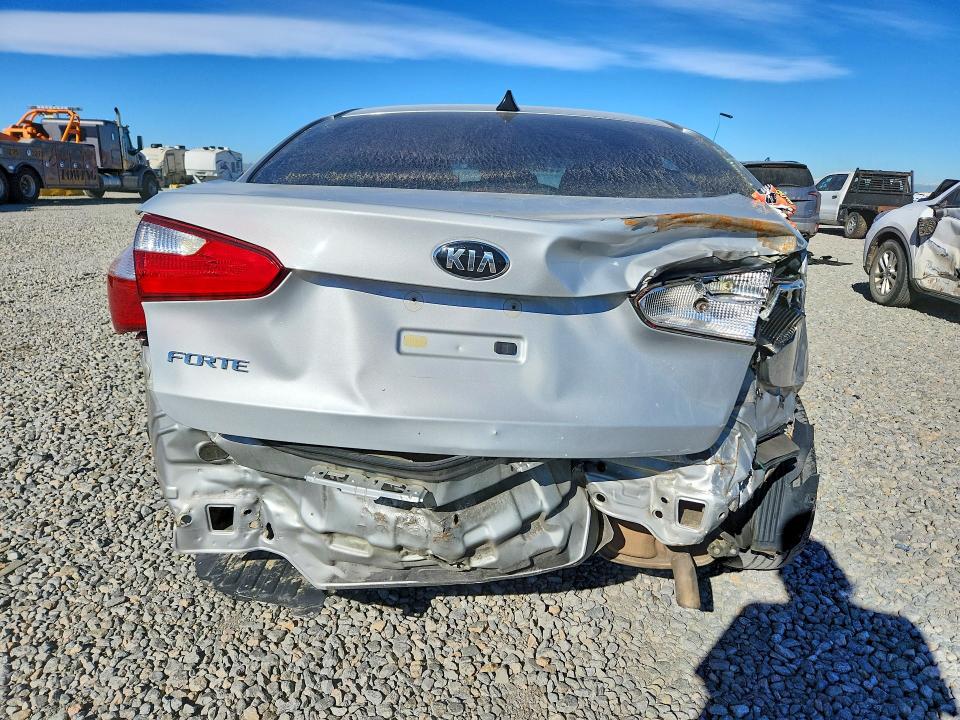 Продажа на аукционе авто 2015 Kia Forte, vin: KNAFX4A69F5331409, номер лота: 46886066
