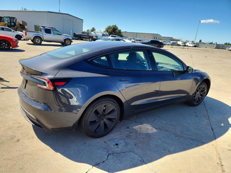 79599435 :رقم المزاد ، 5YJ3E1EA4SF007995 vin ، 2025 Tesla Model 3 مزاد بيع