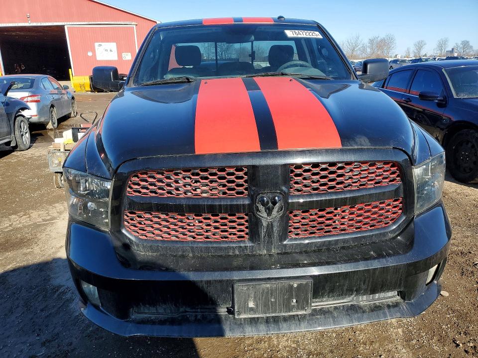 78472225 :رقم المزاد ، 3C6JR7AT7JG165379 vin ، 2018 Ram 1500 مزاد بيع