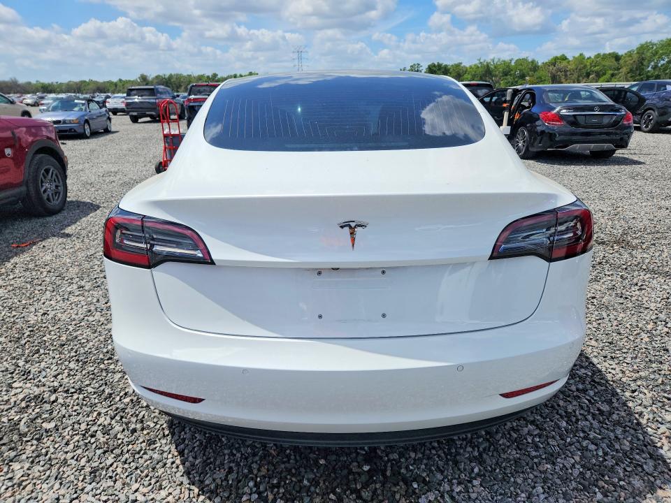 Продажа на аукционе авто 2018 Tesla Model 3, vin: 5YJ3E1EB8JF066832, номер лота: 47941866