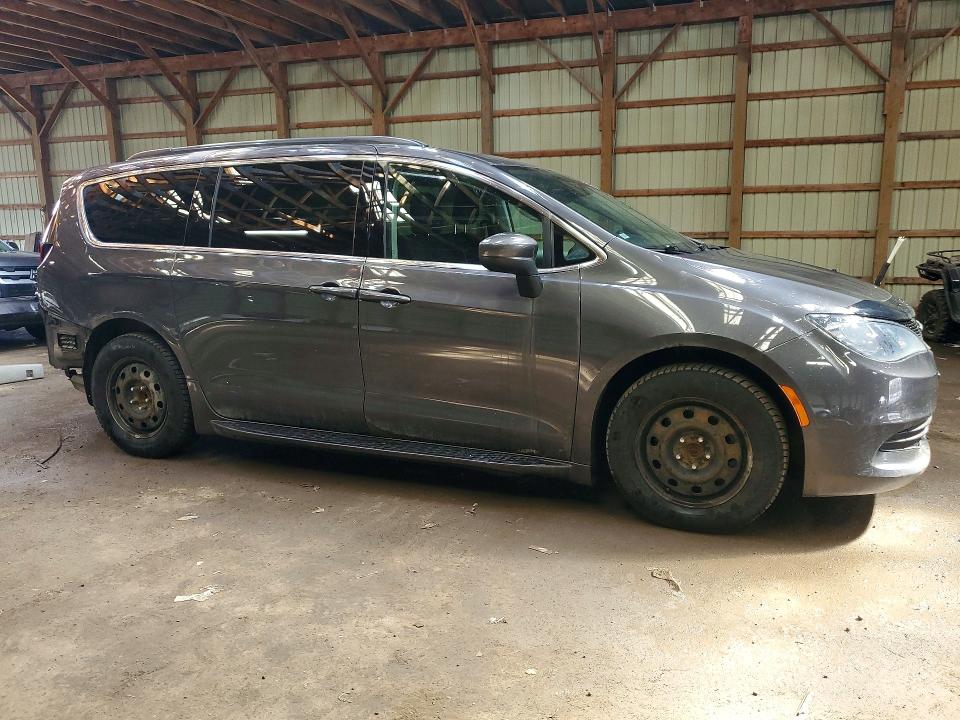 48065856 :رقم المزاد ، 2C4RC1CG0HR659646 vin ، 2017 Chrysler Pacifica مزاد بيع