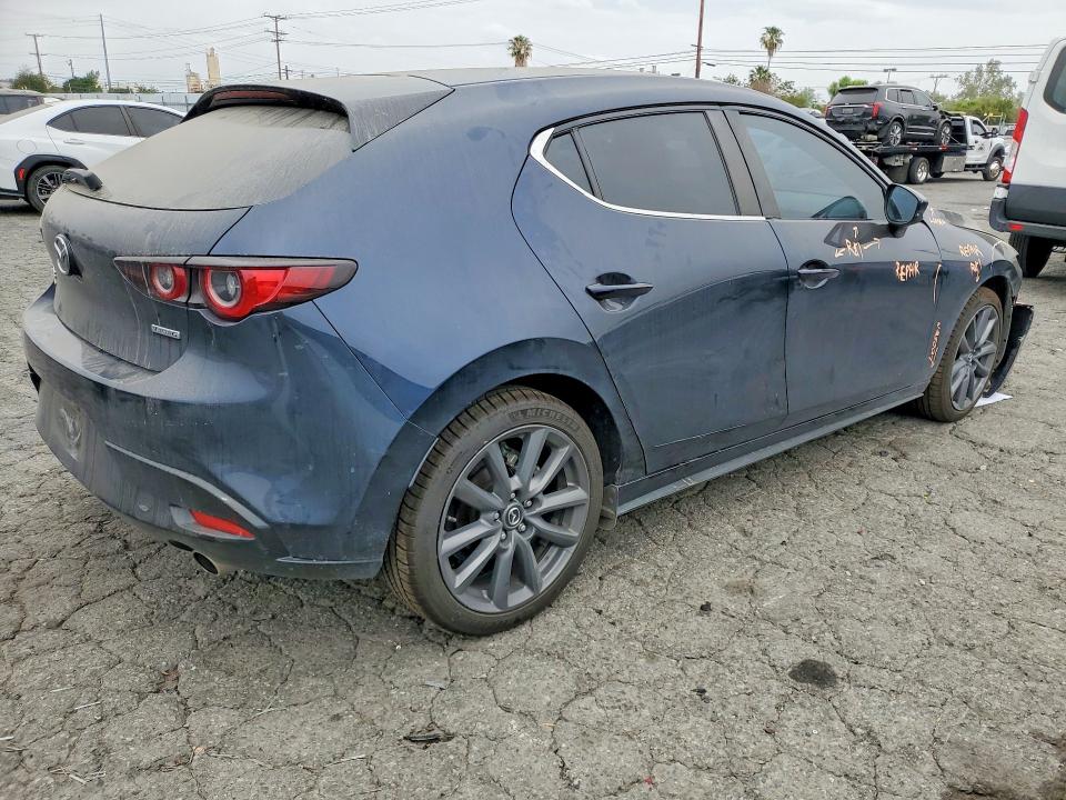 2022 Mazda 3 მანქანა იყიდება აუქციონზე, vin: JM1BPBLL1N1516827, აუქციონის ნომერი: 47836486