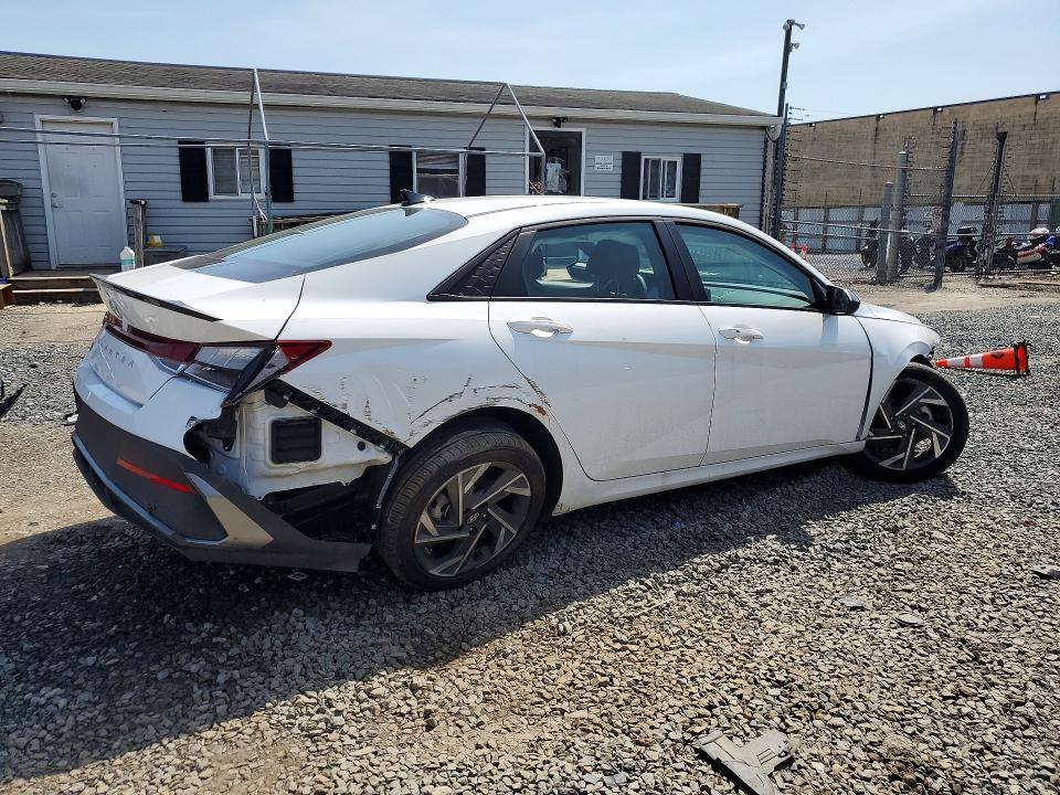 2025 Hyundai Elantra მანქანა იყიდება აუქციონზე, vin: KMHLM4DG8SU918022, აუქციონის ნომერი: 46045646