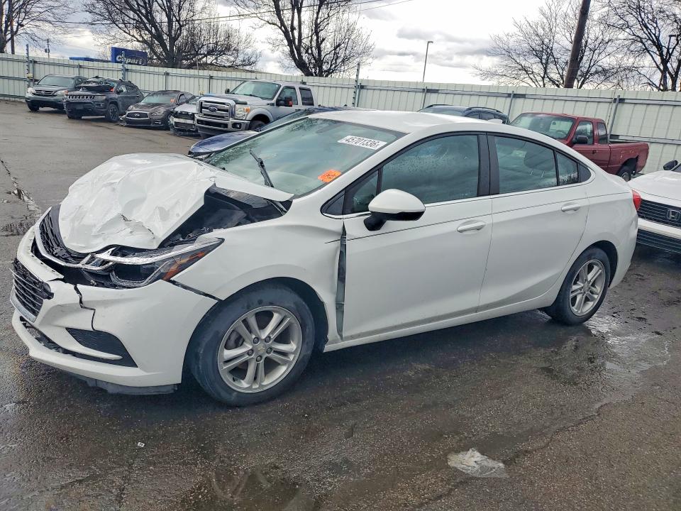 Продаж на аукціоні авто 2017 Chevrolet Cruze, vin: 1G1BE5SMXH7270680, номер лоту: 45701336