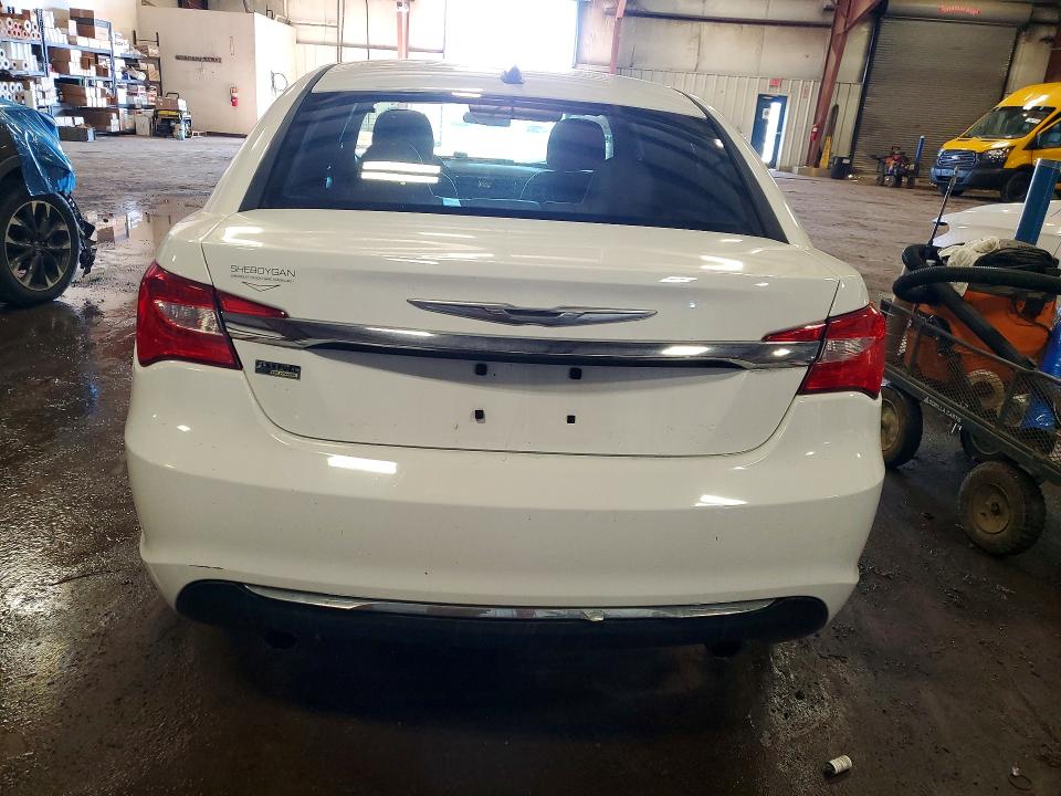 79707865 :رقم المزاد ، 1C3CCBAG7DN721862 vin ، 2013 Chrysler 200 مزاد بيع