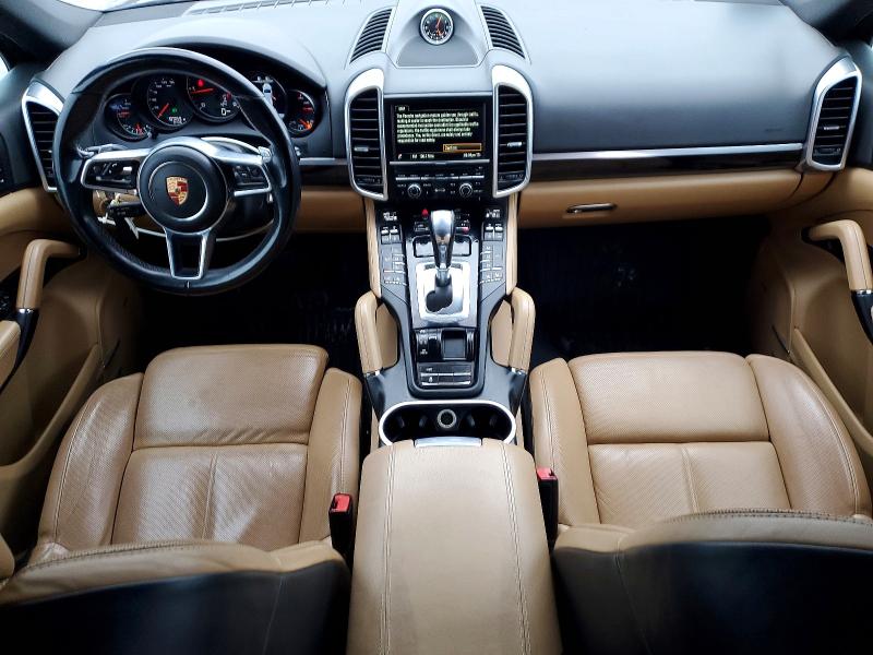 79979335 :رقم المزاد ، WP1AF2A28GLA40297 vin ، 2016 Porsche Cayenne مزاد بيع