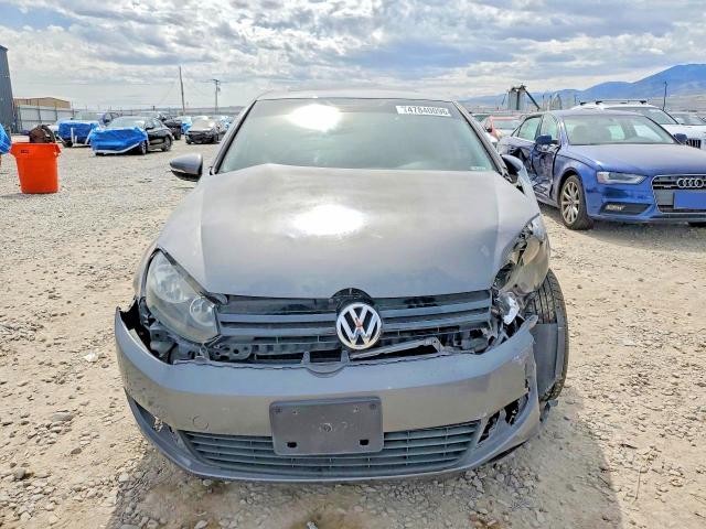 47840096 :رقم المزاد ، WVWDB7AJXDW121391 vin ، 2013 Volkswagen Golf مزاد بيع