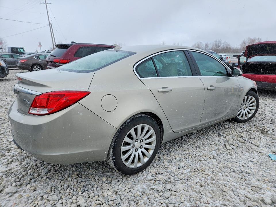 46199076 :رقم المزاد ، W04GU5GC0B1042935 vin ، 2011 Buick Regal مزاد بيع