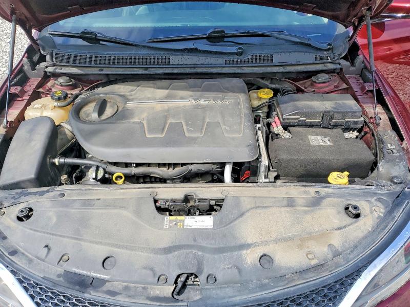 47935326 :رقم المزاد ، 1C3CCCCG8FN565157 vin ، 2015 Chrysler 200 مزاد بيع