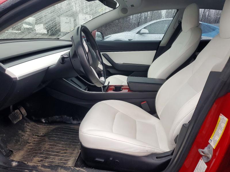 41815226 :رقم المزاد ، 5YJ3E1EB3JF134860 vin ، 2018 Tesla Model 3 مزاد بيع