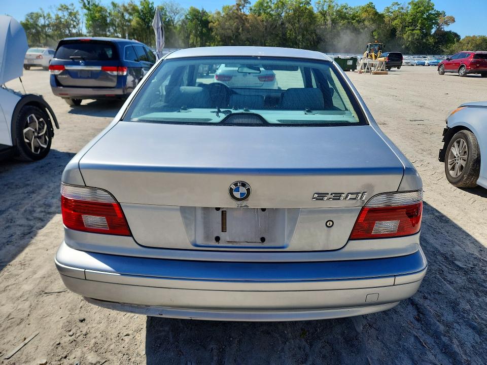 41623276 :رقم المزاد ، WBADT63432CH92477 vin ، 2002 Bmw 530 مزاد بيع