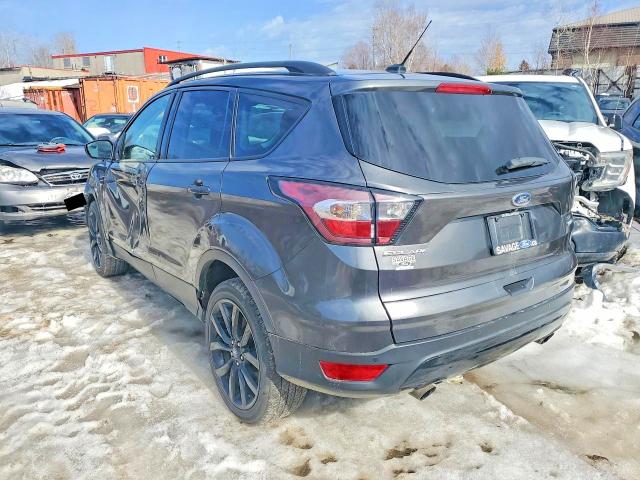 41921626 :رقم المزاد ، 1FMCU9G93HUC91443 vin ، 2017 Ford Escape مزاد بيع