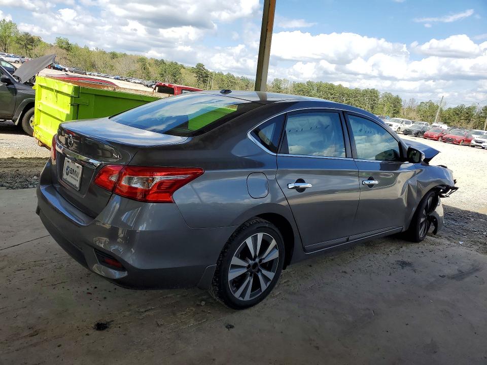 48230256 :رقم المزاد ، 3N1AB7AP7JY317190 vin ، 2018 Nissan Sentra مزاد بيع