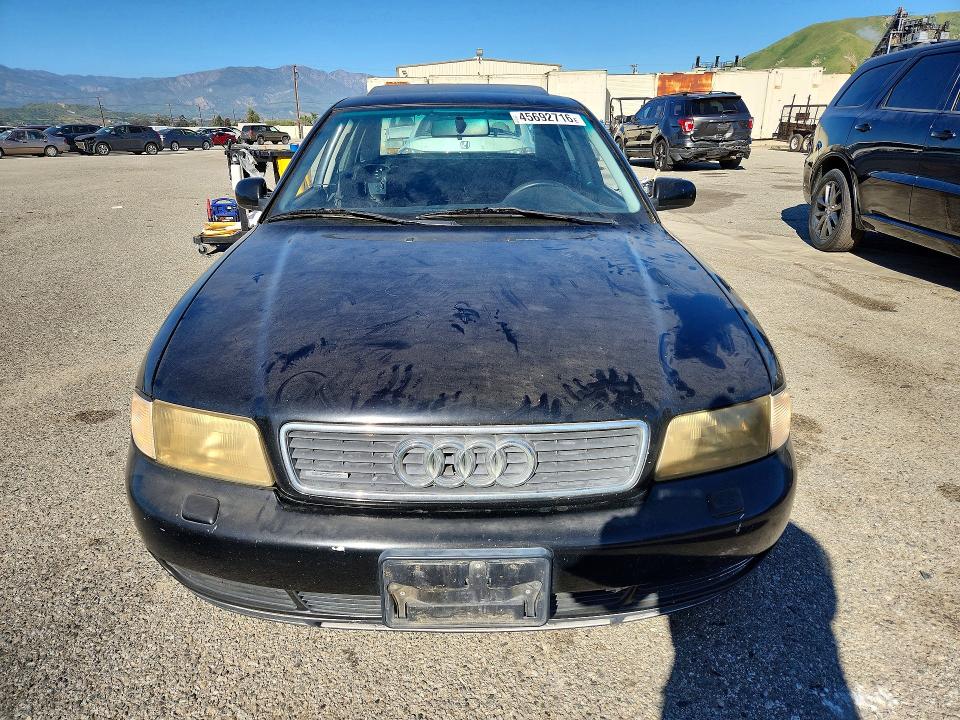 45692716 :رقم المزاد ، WAUCB88D7VA241548 vin ، 1997 Audi A4 مزاد بيع