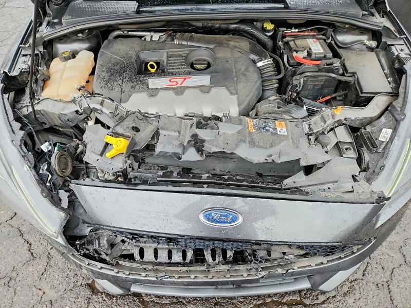 2018 Ford Focus მანქანა იყიდება აუქციონზე, vin: 1FADP3L97JL260085, აუქციონის ნომერი: 47412596