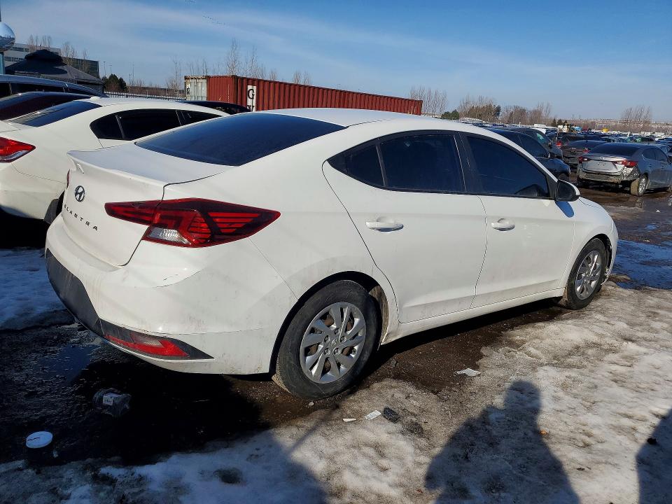 Продажа на аукционе авто 2019 Hyundai Elantra Essential 4dr, vin: KMHD74LF1KU889354, номер лота: 79297715