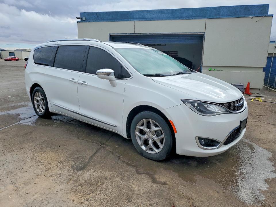 Продаж на аукціоні авто 2017 Chrysler Pacifica, vin: 2C4RC1GG8HR528846, номер лоту: 45580736