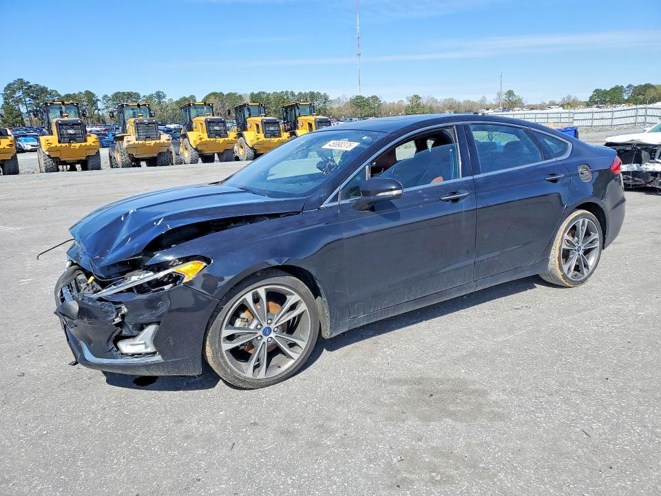 45890376 :رقم المزاد ، 3FA6P0K94LR175105 vin ، 2020 Ford Fusion مزاد بيع
