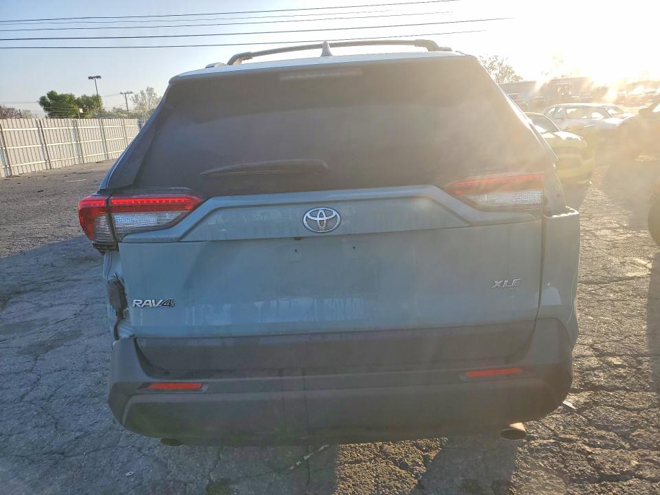 Aukcja sprzedaży 2021 Toyota Rav4, vin: 2T3C1RFV7MW183738, numer aukcji: 79520585