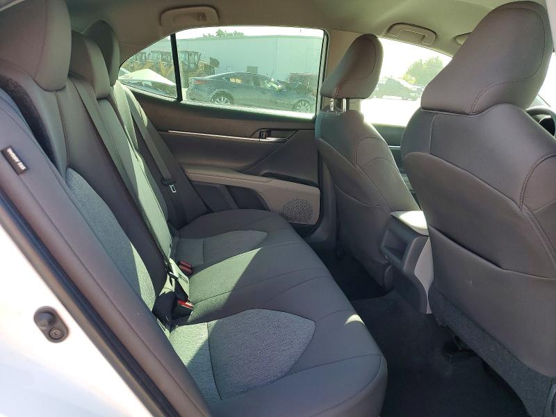 47656896 :رقم المزاد ، 4T1C11AK4LU311911 vin ، 2020 Toyota Camry مزاد بيع