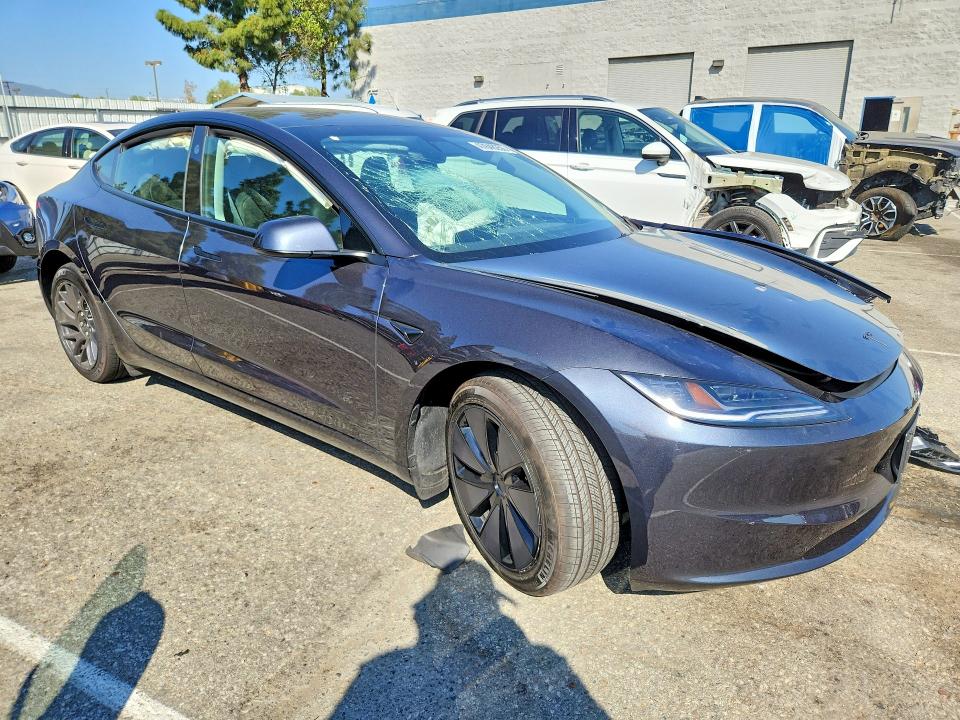 47648256 :رقم المزاد ، 5YJ3E1EA9TF145985 vin ، 2026 Tesla Model 3 مزاد بيع