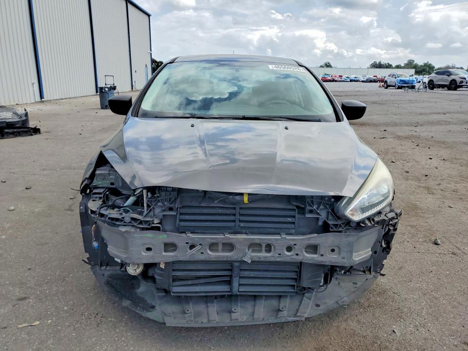 Продажа на аукционе авто 2015 Ford Focus, vin: 1FADP3E20FL311739, номер лота: 46560526