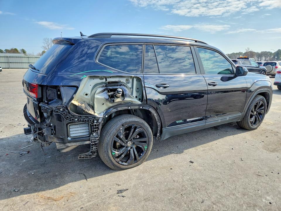 Продажа на аукционе авто 2023 Volkswagen Atlas, vin: 1V2JR2CA5PC502455, номер лота: 79636475