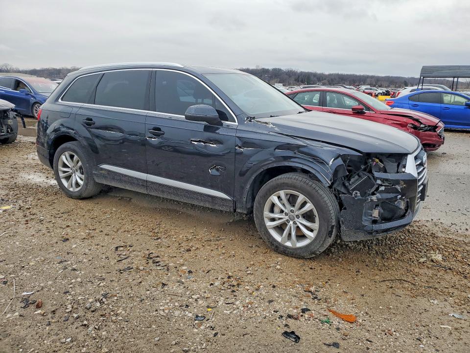 45687676 :رقم المزاد ، WA1LAAF78HD022668 vin ، 2017 Audi Q7 مزاد بيع