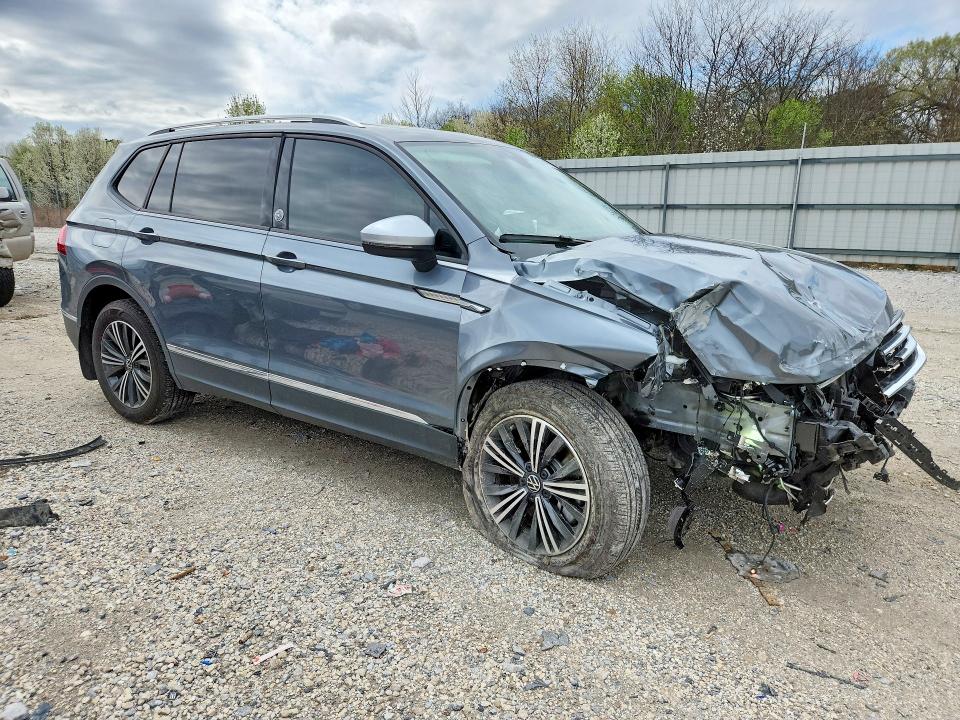 41997546 :رقم المزاد ، 3VVAB7AXXRM225430 vin ، 2024 Volkswagen Tiguan مزاد بيع