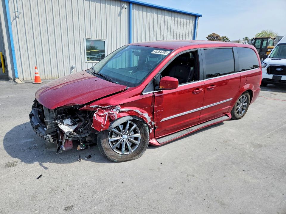 48264386 :رقم المزاد ، 2C4RC1HG0FR727689 vin ، 2015 Chrysler Town & Country مزاد بيع
