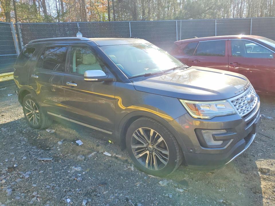 46909056 :رقم المزاد ، 1FM5K8HT2HGA09231 vin ، 2017 Ford Explorer مزاد بيع