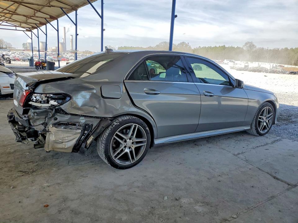 2015 Mercedes-benz E მანქანა იყიდება აუქციონზე, vin: WDDHF5KB9FB085842, აუქციონის ნომერი: 79630245