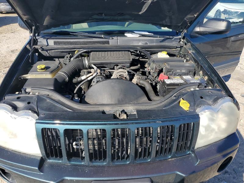2005 Jeep Grand Cherokee მანქანა იყიდება აუქციონზე, vin: 1J4GR48K85C673877, აუქციონის ნომერი: 79593975