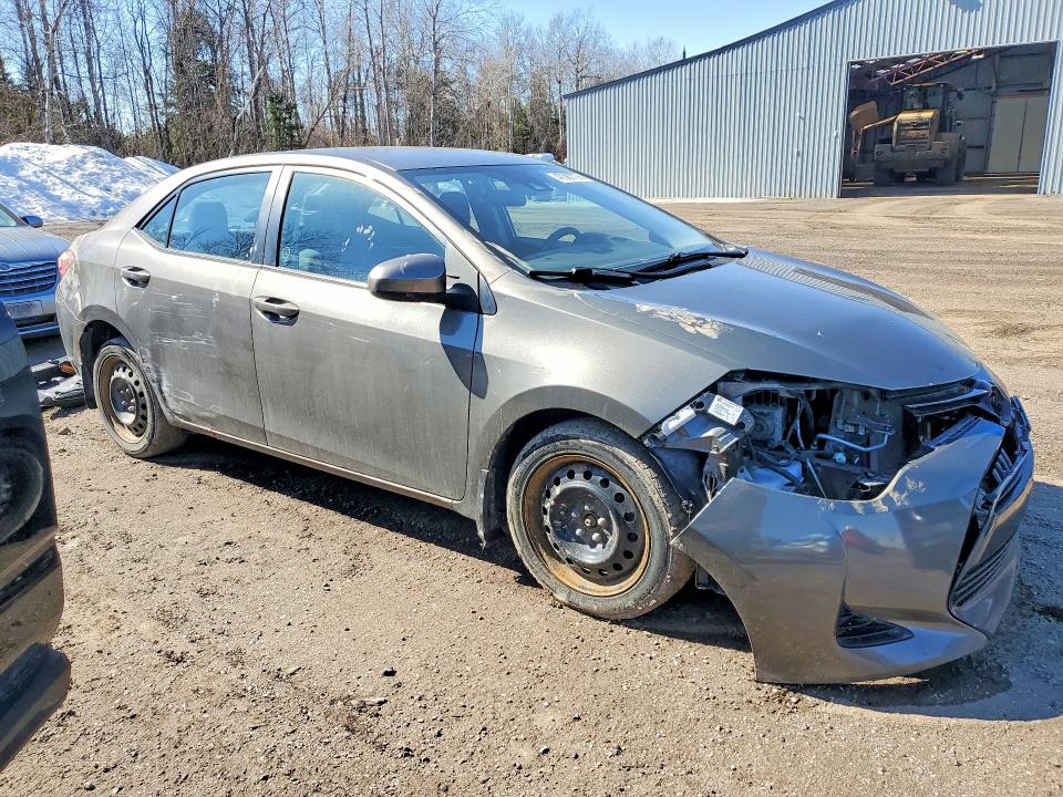 47387776 :رقم المزاد ، 2T1BURHEXJC993435 vin ، 2018 Toyota Corolla مزاد بيع