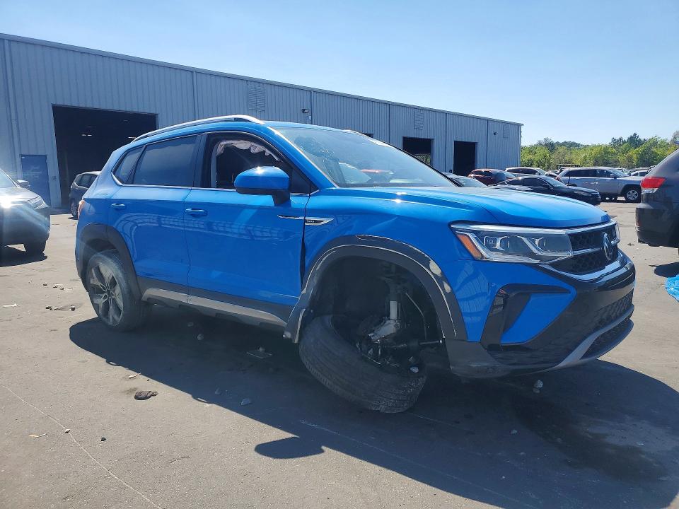 Продаж на аукціоні авто 2022 Volkswagen Taos, vin: 3VV2X7B24NM009818, номер лоту: 47234056