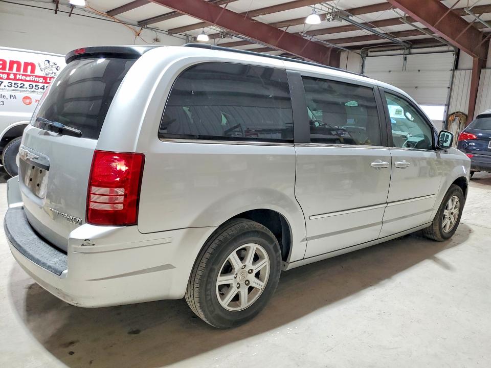 Продажа на аукционе авто 2010 Chrysler Town & Country, vin: 2A4RR5D1XAR492549, номер лота: 45880626