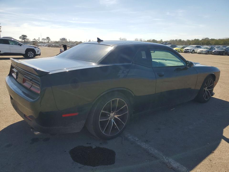 Продаж на аукціоні авто 2016 Dodge Challenger, vin: 2C3CDZBTXGH226375, номер лоту: 45630076