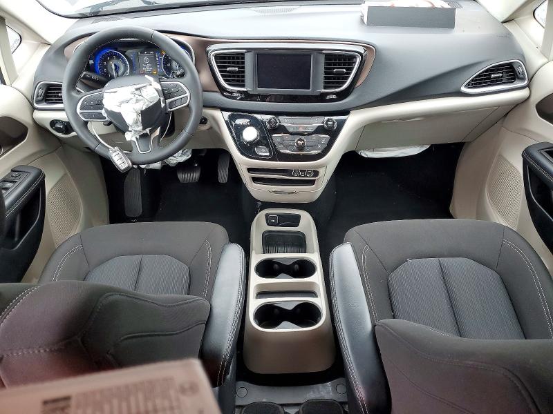 46166546 :رقم المزاد ، 2C4RC1CG4PR596047 vin ، 2023 Chrysler Voyager مزاد بيع