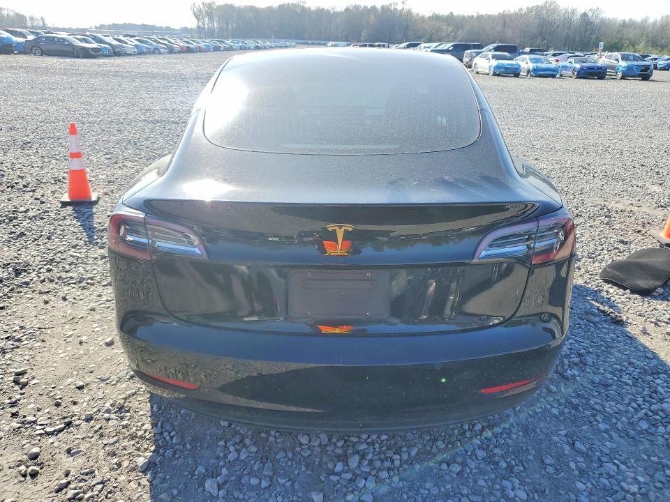 46188646 :رقم المزاد ، 5YJ3E1EA1KF306621 vin ، 2019 Tesla Model 3 مزاد بيع