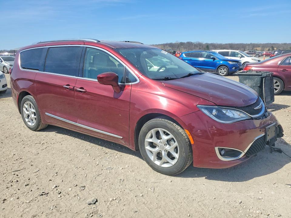 47722246 :رقم المزاد ، 2C4RC1EGXHR534618 vin ، 2017 Chrysler Pacifica مزاد بيع