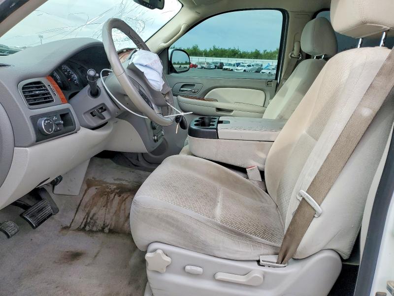Продажа на аукционе авто 2008 Gmc Yukon Xl, vin: 1GKFC16J08J193946, номер лота: 47997066