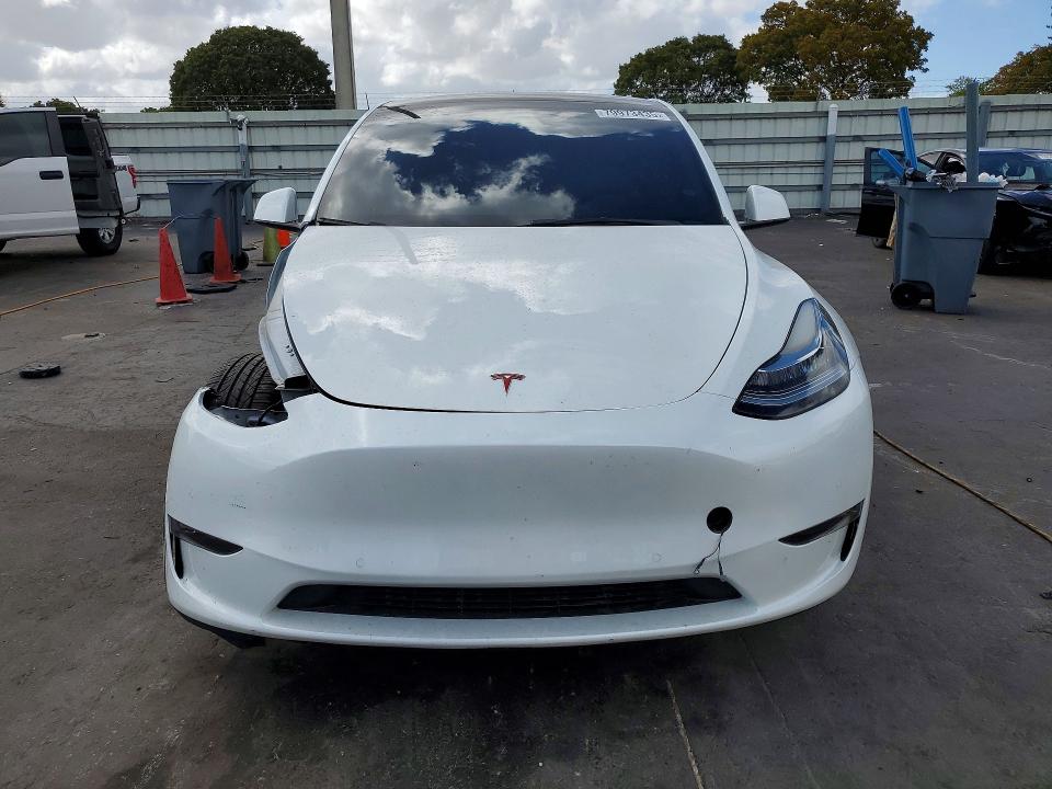 Продаж на аукціоні авто 2022 Tesla Model Y, vin: 7SAYGDEE1NF447295, номер лоту: 79973435