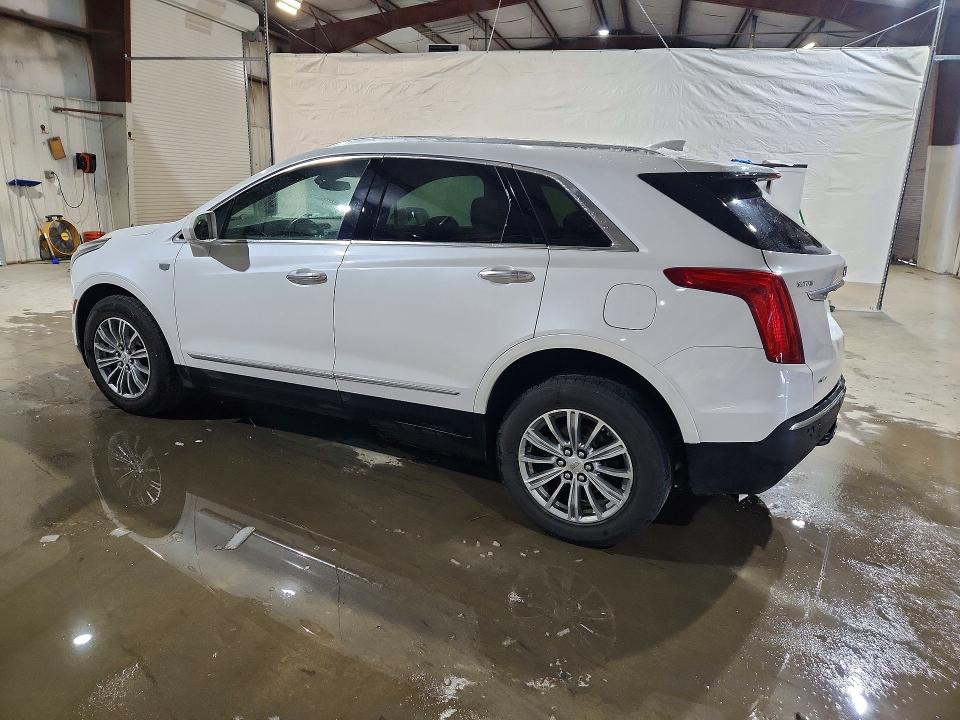 79635955 :رقم المزاد ، 1GYKNDRS6HZ105732 vin ، 2017 Cadillac Xt5 مزاد بيع