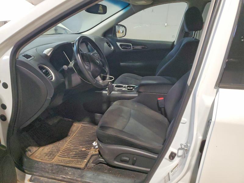 47823756 :رقم المزاد ، 5N1AR2MM3FC645781 vin ، 2015 Nissan Pathfinder مزاد بيع