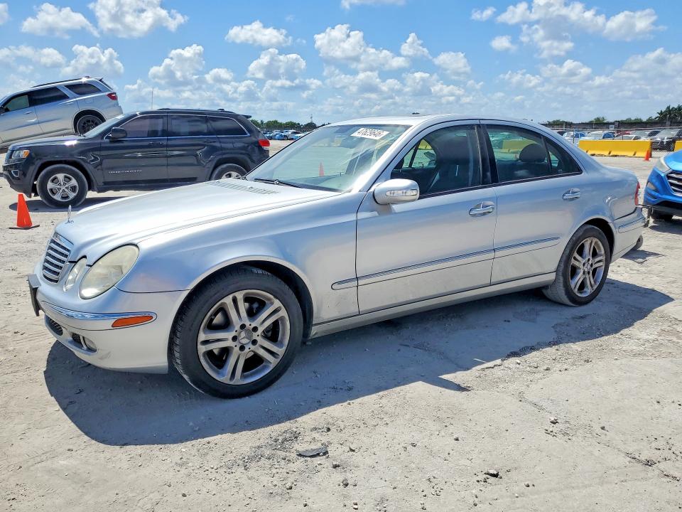 47629646 :رقم المزاد ، WDBUF87J86X203052 vin ، 2006 Mercedes-benz E مزاد بيع